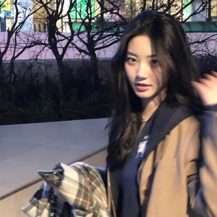 一个女孩的眼泪